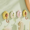 Suction cup flower hook Vacuum strength traceless punch free sticky hook Home bathroom kitchen door behind toilet. 