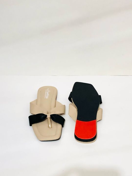 Regular%20Useable%20Slim%20Flat%20Sandals%20for%20Girls%20and%20Women's%20%7C%20Four%20Fita%20-%20Image%208