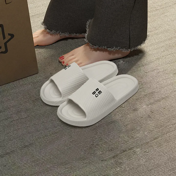 Men's%20Thick-Soled%20Summer%20Outdoor%20Anti-Slip%20Soft-Bottomed%20Sandals%20-%20Image%203