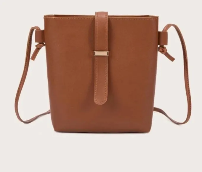 Women%20PU%20Crossbody%20Bucket%20Bag%20Faux%20Leather%20with%20Buckle%20for%20Work%20and%20Travel%20-%20Image%208