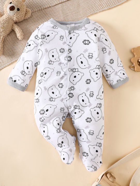 his%208-piece%20unisex%20newborn%20layette%20set%20fits%20boys%20and%20girls%20aged%200-9%20months,%20with%20lovely%20grey%20bear%20prints.%20-%20Image%205