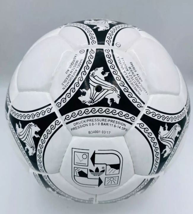 Etrusco%20Unico%20Football%20Fifa%20World%20Cup%201990%20Official%20Soccer%20Match%20Ball%20Size%205%20-%20Image%203