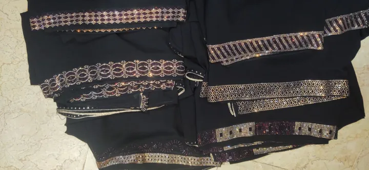 round%20chadder%20with%20one%20side%20stone%20work%20hijaab%20chadder%20-%20Image%203