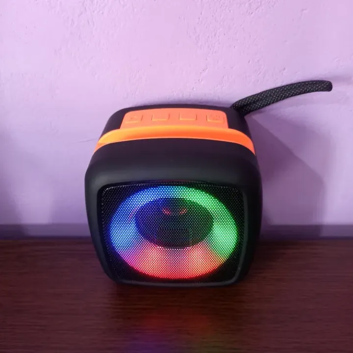 X-911%20Bluetooth%205.0%20USB,%20AUX,%20TF%20Card%20&%20FM%20Radio%20Supported%20RGB%20Lighting%20Speaker%20-%20Image%204