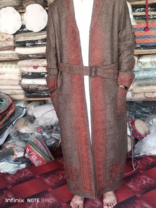 Chitrali%20Traditional%20Chugha%20Long%20Coat%20%7C%20Traditional%20Embroidered%20Long%20coat%20%7C%20Chugha%20-%20Image%203