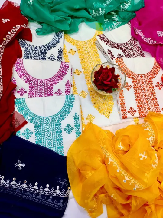 New%20machine%20embriodery%209mm%20work%20collection%20ladies%20unstitched%20suits%20-%20Image%206