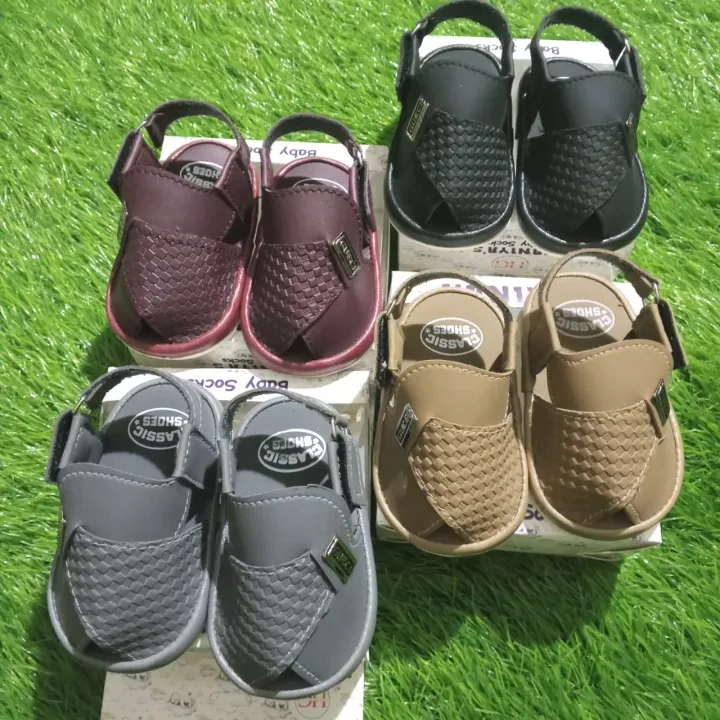 new%20born%20baby%20baba%20sandals/kids%20peshawari%20sandals/peshawari%20sandals%20for%20baba%20-%20Image%204