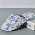 Home Indoor Slippers Soft Bottom Antislip Women Slippers Fashion Cotton Floral Floor Shoes Warm Lightweight Bedroom Slippers. 