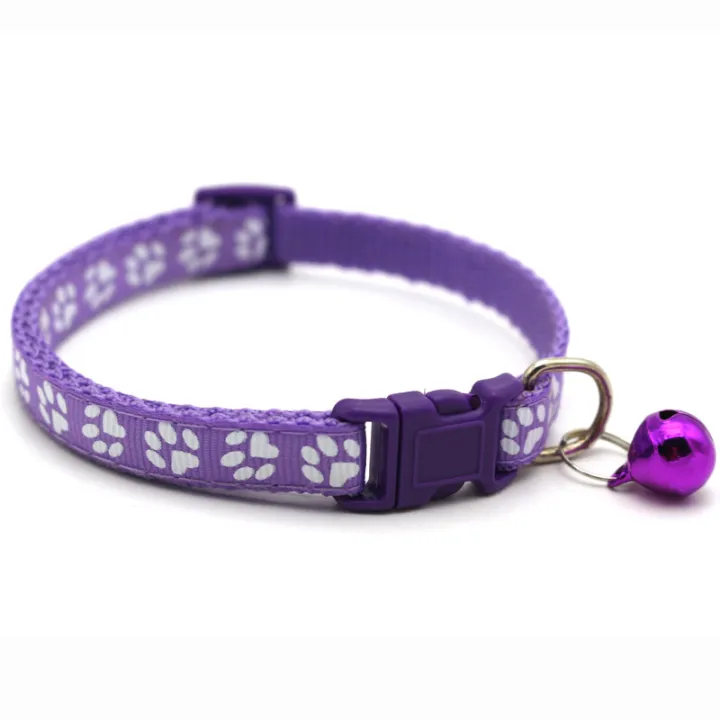 Adjustable%20Cat%20Collar%20with%20Bell%20%E2%80%93%20Paw%20Print%20Design%20-%20Image%208