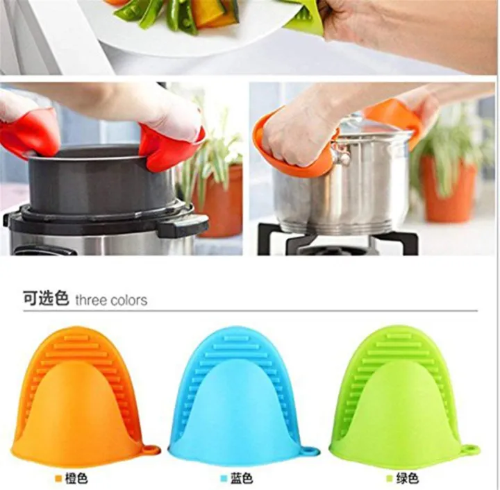 2%20pcs%20Silicon%20pot%20holder%20-%20silicon%20oven%20mitts%20,%20heat%20resistant%20gloves%20,%20kitchen%20accessories%20anti%20slip%20baking%20mitts%20,%20silicon%20hot%20pot%20holders%20,%20best%20Kitchen%20tool%20-%20Image%204