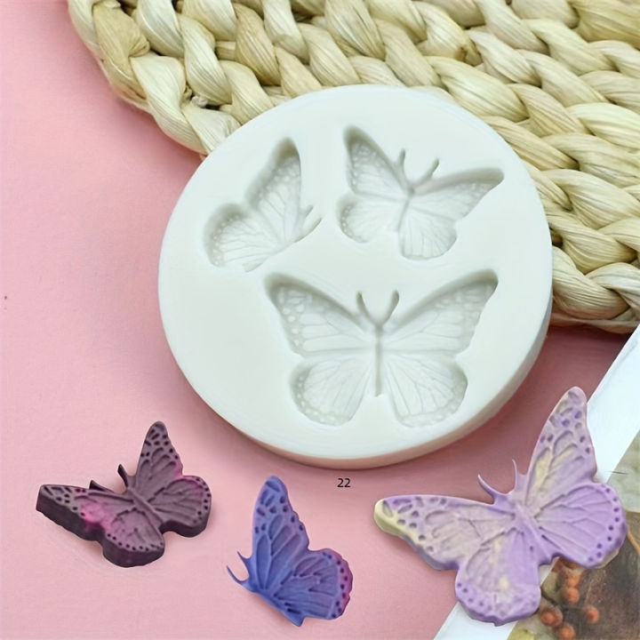 3%20Butterfly%20Silicone%20Molds%20for%20Candles,%20Clay,%20and%20Resin%20-%20Insect%20Themed%20-%20Image%206
