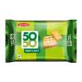 Britannia 50-50 Sweet & S Biscuits 150g. 