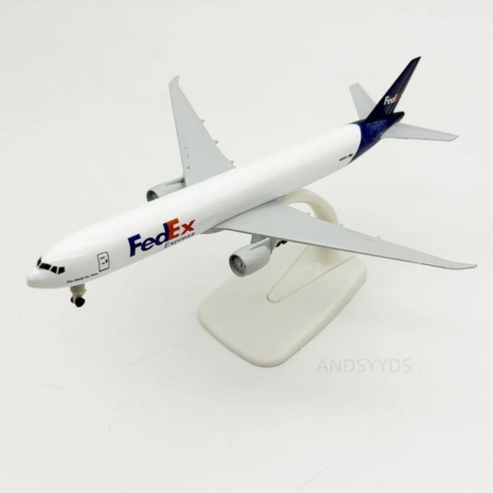1/400%20Model%20Planes%20B777%20Air%20Fedex%2020cm%20Metal%20Scale%20Aircraft%20Toy%20Child%20Diecast%20Airplanes%20Model%20Kit%20With%20Stand%20Toy%20Planes%20%20-%20Image%204
