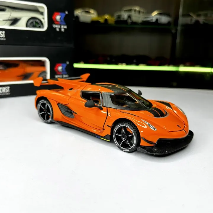 1:24%20diecast%20Koenigsegg%20Jesko%20alloy%20car%20model%20-%20Image%203