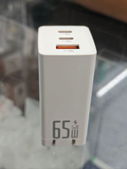 ROMOSS%2065W%20GaN%20Fast%20Charger%20-%20Image%205
