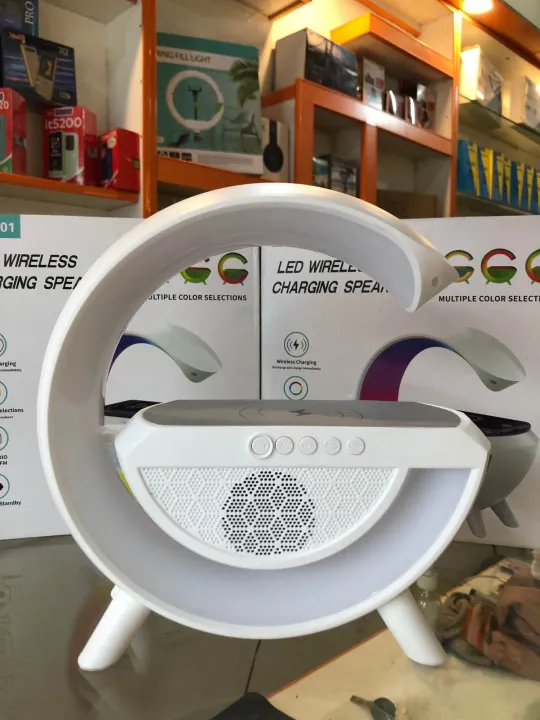 Google%20Wireless%20Charger%20&%20Speaker%20-%20Image%204