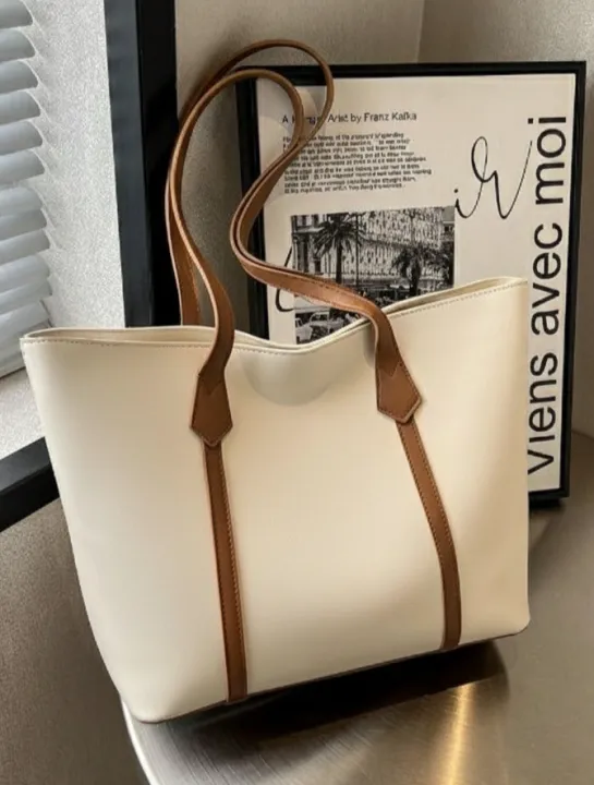 PU%20Leather%20Shoulder%20Tote%20Hand%20Bag%20for%20Women%20%E2%80%93%20All-Season%20%20Large%20Capacity%20Office%20&%20Travel%20Style%20-%20Image%204