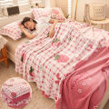 Girls Cartoon Strawberry Flannel Blanket, Warm Bedspread Sheet, Fuzzy Soft Fleece Plush Blankets for Bed Sofa Nap Shawl Blankets.