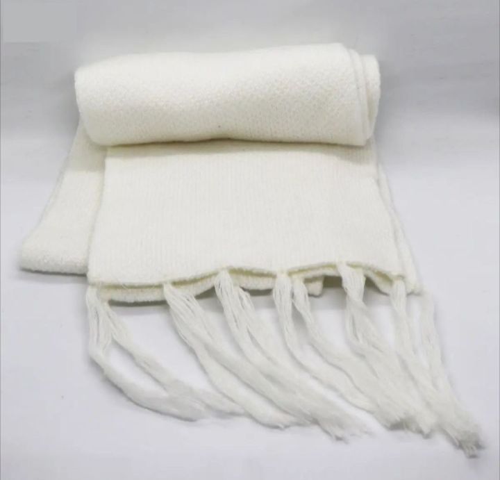 Premium Quality  White Colour Woolen Muffler For Men's