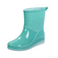 Four Seasons Jelly Anti Slip Thick Fashion New Waterproof Shoes for Women Wear Wear Wear Resistant Short Tube Rain Boots 2026.