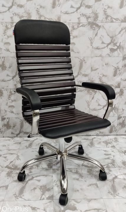 (FP-M-137-Ss)%20Executive%20Mahogany%20wood%20Best%20Quality%20Boss%20Chair%20-%20Image%207
