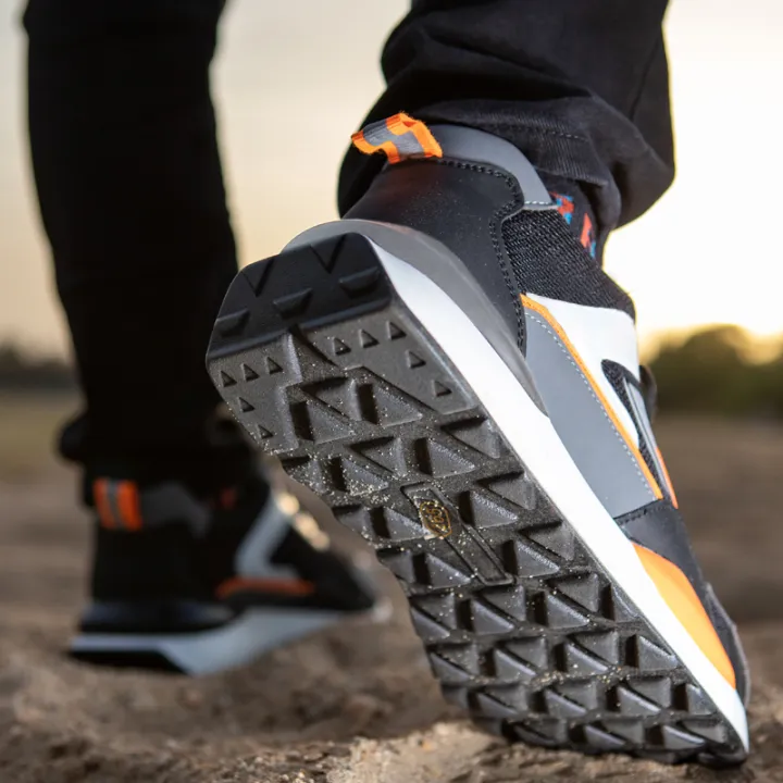 High%20Quality%20Indestructible%20Safety%20Shoes%20Men%20Work%20Sneakers%20Light%20Security%20Boots%20Men%20Puncture-Proof%20Work%20Boots%20Steel%20Toe%20Shoes%20-%20Image%205