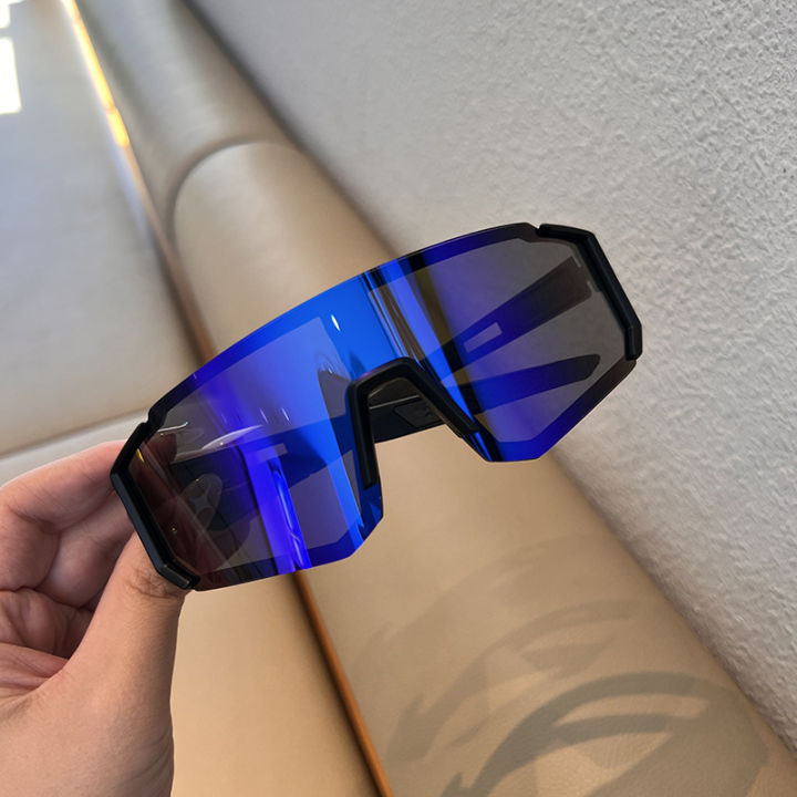1/2pcs%20Cycling%20One%20Piece%20Sunglasses%20Women%20UV400%20Sandproof%20Sun%20Glasses%20Outdoor%20Sports%20Goggle%20Protection%20Anti%20Radiation%20Lens%20-%20Image%207