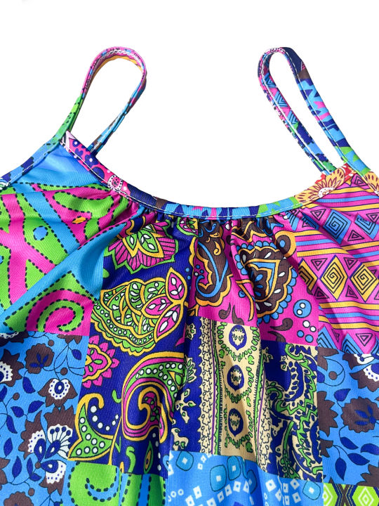 Women's%20Vibrant%20Paisley%20Pattern%20Sleeveless%20Jumpsuit%20for%20Spring/Summer%20Casual%20Wear%20-%20Image%204