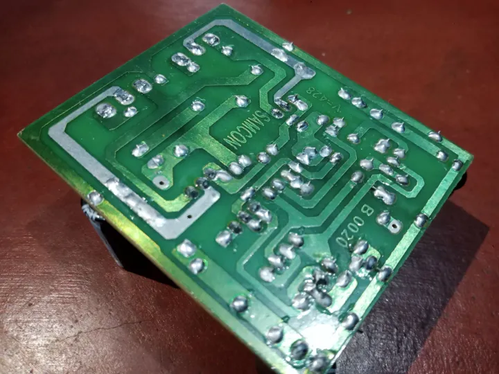 2%20transistor%20amplifier%20Circuit%20A1941-C5198%20-%20Image%204