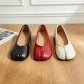 Korean Style Horse-Shoe Split-Toe Ballet Shoes Women's Flat Mary Jane Shoes Slip-On Pig's Trotters Versatile Grandma Flat Loafer.