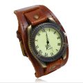 Hot Selling Vintage Cow Leather Bracelet Watch Men Women Wrist Watches Roman Numerals Casual Quartz Watch Relogio Feminino. 