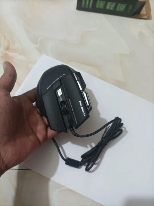 Dark%20Knight%20G950%20Wired%20E-Sports%20Optical%20Gaming%20Mouse%20-%20Image%204