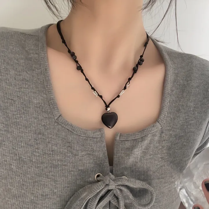 Korean%20beads%20love%20necklace%20dark%20heart%20sweet%20butterfly%20style%20cool%20light%20luxury%20clavicle%20chain%20adjustable%20-%20Image%204