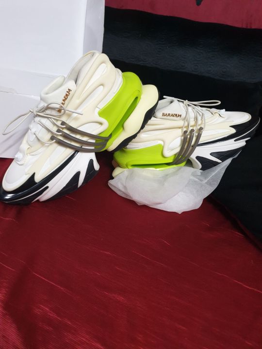 balmain   WHIITE NEON UNICORN SHOE | LIGHT UP YOUR LOOK