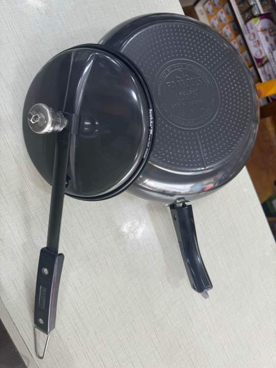 5ltr%20Famous%20Black%20high%20Anodized%20pressure%20cooker%20-%20Image%203