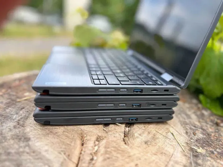 Lenovo%2011e%20Touch%20x360%20laptop,%208Gb%20ddr4%20Ram%20,%20128gb%20ssd,%20window%2010,%207th%20gen%20-%20Image%206