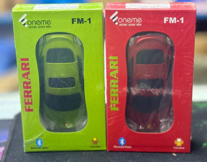 Oneme%20Ferrari%20Keypad%20Flip%20Mobile%20Racing%20Car%20-%20Image%202