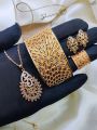 Chain Locket Tops Ring Bracelet. 