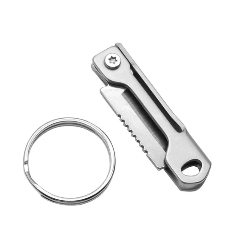 1Pc%20Outdoor%20Camping%20Supplies%20Stainless%20Steel%20Folding%20Mini%20Square%20Head%20Multi-function%20Pocket%20Keychain%20Pendant%20-%20Image%204