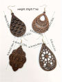 4 Pairs/ Set Vintage Carved Flower Pattern Dangle Earrings Elegant Retro Style Wooden Jewelry Delicate Female . 