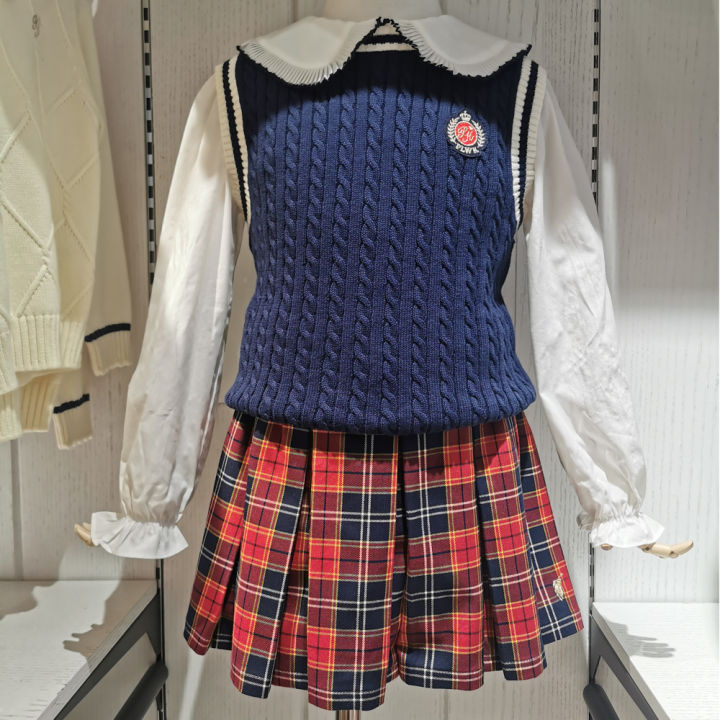 1-3%20Yard%20Medium%20Thick%20Classic%20and%20Stylish%20Scottish%20Checks%20Polyester%20Cotton%20Fabric%20for%20Sewing%20Ladies%20Skirt,Tartan%20Designer%20Fabric%20-%20Image%204