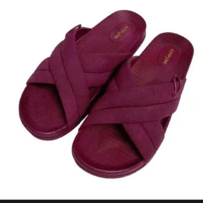 nylon plastic pure rubber slipper for women soft and comfortable