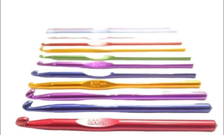 Aluminium%20Crochet%20Hook%20Set%2012%20pcs%20-%20Image%202