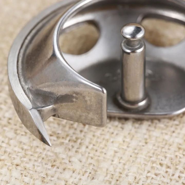 sewing machine shuttle an essential part of the sewing machine Easy to install
High strength Excellent finish Best quality