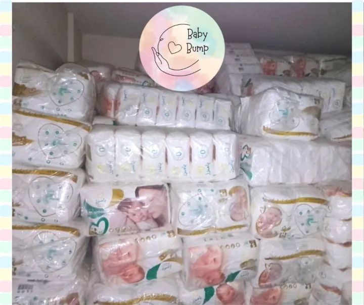 Premium%20Care%20Pampers%20from%20Saudi%20Arabia.%20Size%20M%20Belt%20System%207-12kgs%2054pieces%20-%20Image%208