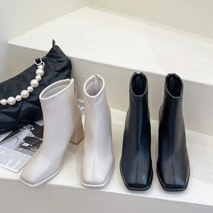 Winter%20Square%20Toe%20Elegant%20Banquet%20Women's%20Shoes%20Fashionable%20Square%20Heel%20Comfortable%20Short%20Boots%20High%20Heel%20Warm%20Knight%20Boots%20-%20Image%205