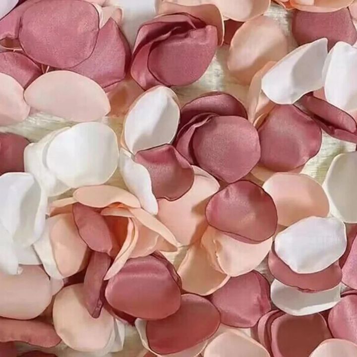 100pcs%20Silk%20Artificial%20Flower%20Rose%20Petals%20For%20Wedding%20Girl%20Aisle%20Scatter%20Dinner%20Table%20Confetti%20Centerpieses%20Bridal%20Shower%20Decor%20-%20Image%203