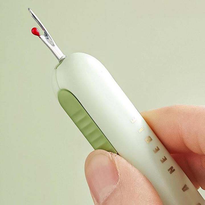 Seam%20Thread%20Remover%202-in-1%20Threader%20Stitching%20Remover%20Double%20End%20Design%20Manual%20Sewing%20Tools%20Sewing%20Accessories%20for%20The%20Elderly%20-%20Image%202