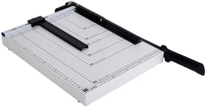 Deli%20Steel%20Paper%20Trimmer%20B4%20/%20anti%20Slip%20Feet/Unique%20Design/Comfort%20Hold%20E8013%20-%20Image%204
