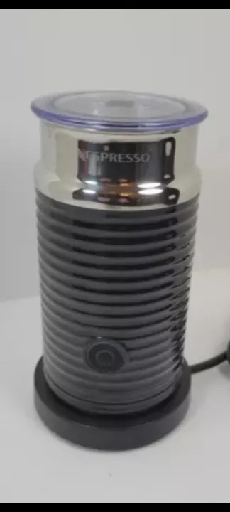 Nespresso%20Aeroccino%203%20Electric%20Milk%20Frother%20Without%20box%20Model%203594%20(Black)%20-%20Image%207